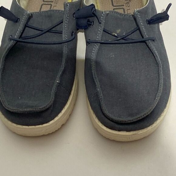 Hey Dude Women's Navy White Chambray Lightweight Slip On Wendy Loafers Size 7 - Picture 6 of 13